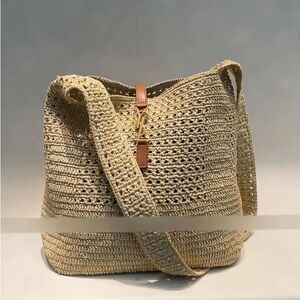 fashion Ysl sling purse - brand new - excellent condition